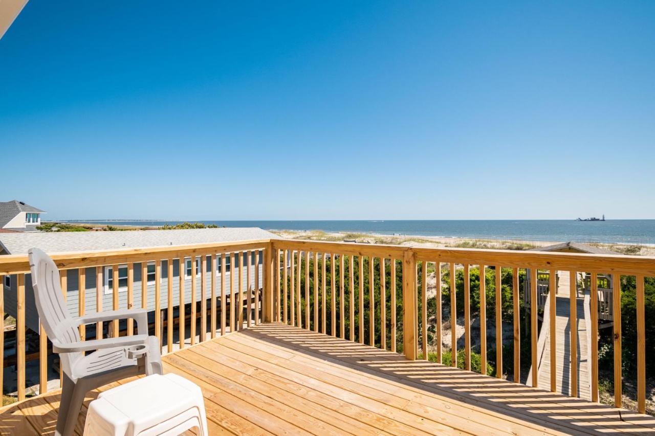 Katie Lou'S Place By Oak Island Accommodations Caswell Beach Bagian luar foto