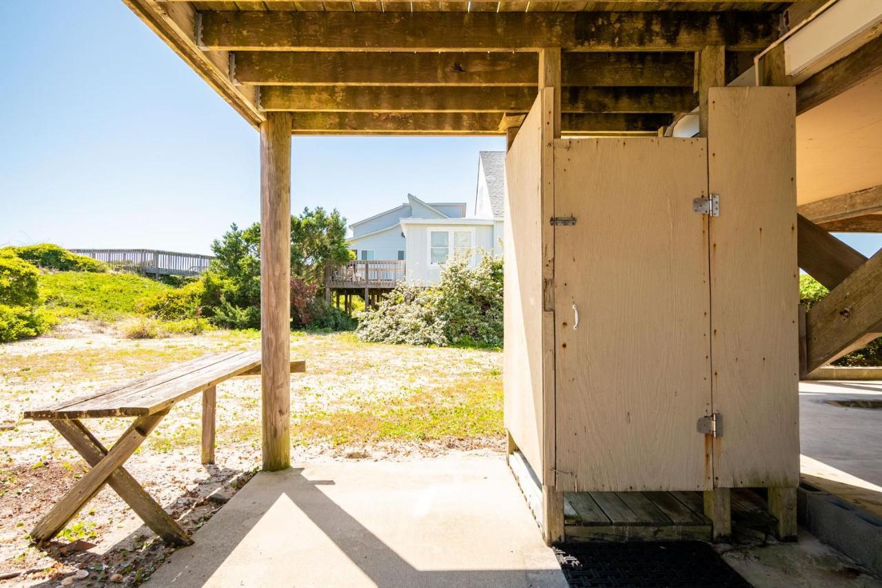 Katie Lou'S Place By Oak Island Accommodations Caswell Beach Bagian luar foto