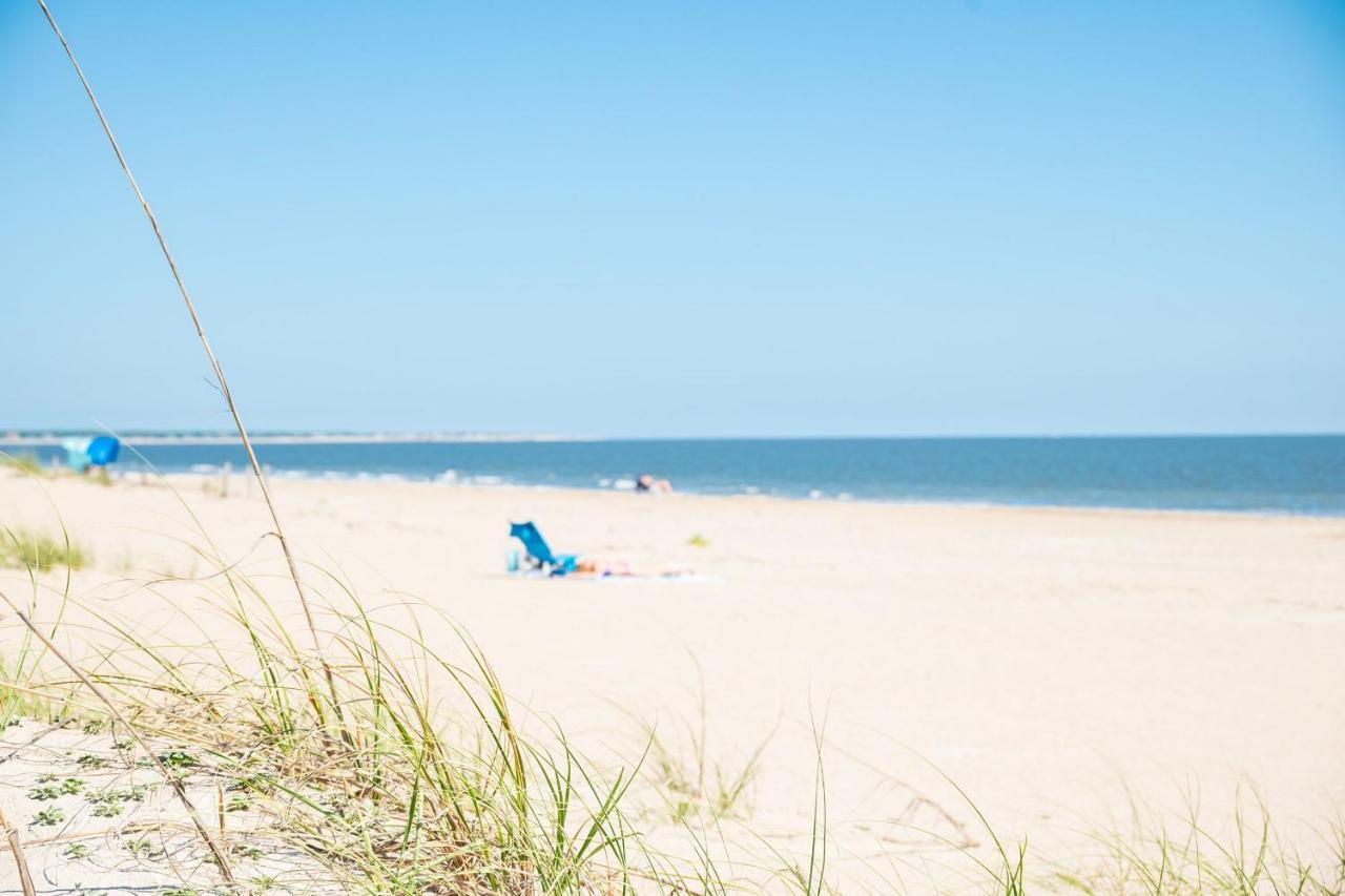 Katie Lou'S Place By Oak Island Accommodations Caswell Beach Bagian luar foto