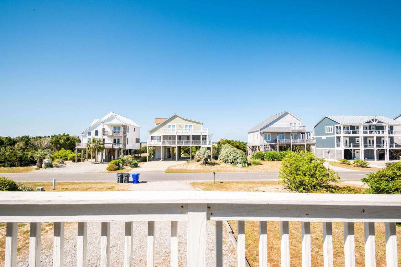 Katie Lou'S Place By Oak Island Accommodations Caswell Beach Bagian luar foto