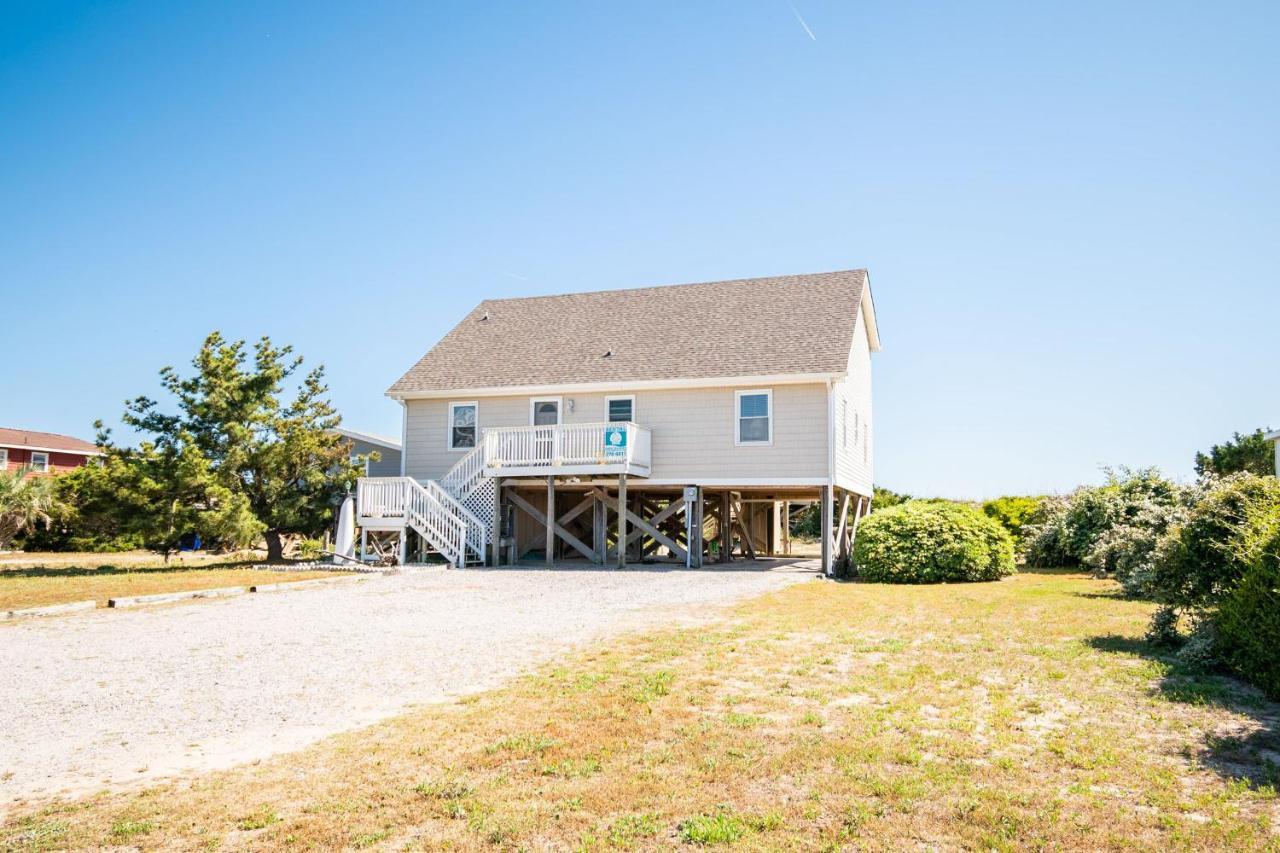 Katie Lou'S Place By Oak Island Accommodations Caswell Beach Bagian luar foto